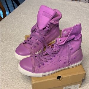 Levi’s lavender high tops WOMEN